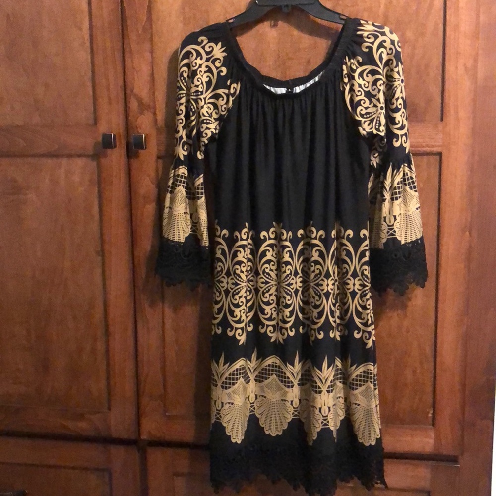 Women White Mark mini dress with laced hemline Size L
